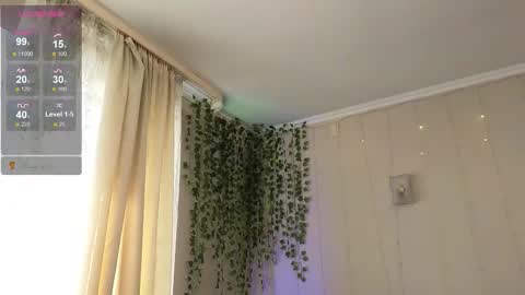 Snapshot of christy_memeow chatting on September 20, 1:31 pm christy memeow online show from September 20, 1:31 pm