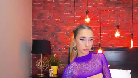 christyna_ross online show from October 20, 9:18 pm