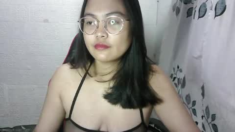 chubbycheeks27 online show from June 24, 5:45 pm
