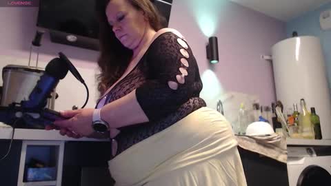 Snapshot of chwerry_b0 chatting on September 29, 9:53 pm Jessica online show from September 29, 9:53 pm