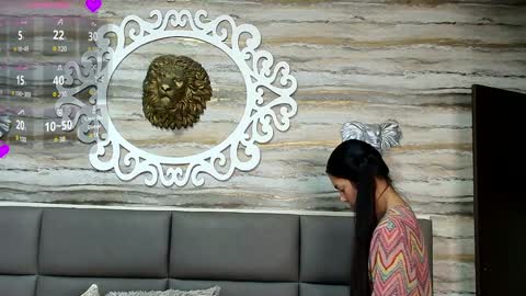 ...   ... online show from February 8, 11:33 am