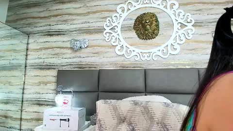 ...   ... online show from February 10, 3:35 am