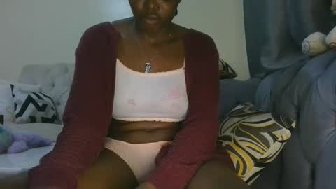 cilia petite online show from May 2, 1:42 am