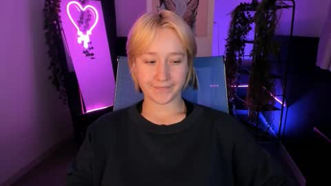 Cin Bellamy online show from September 10, 6:24 am