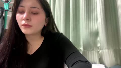 Lin online show from May 16, 12:35 am