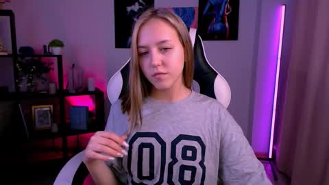 cindylovesmith online show from February 11, 3:41 am