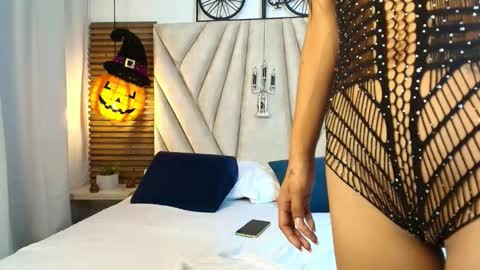 cinthiabaker online show from October 25, 12:02 pm