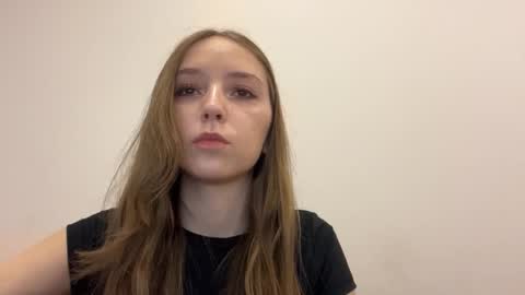 Aurora online show from May 14, 3:40 pm