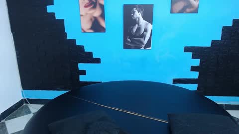 Cinthya online show from January 8, 4:33 pm