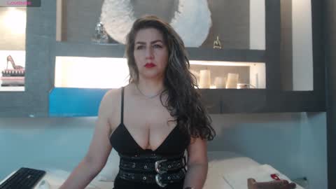 Snapshot of cinthya_mjs chatting on January 22, 12:38 pm Cinthya online show from January 22, 12:38 pm