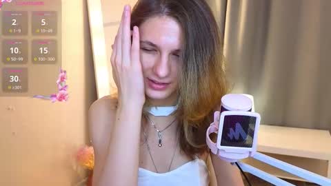 Snapshot of cipherella chatting on September 15, 6:32 am Jennie online show from September 15, 6:32 am