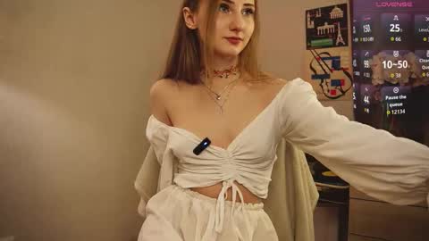 Little Amy online show from March 8, 1:04 pm