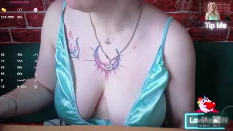 citrusblissss online show from June 11, 5:37 am