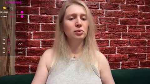 citrusblissss online show from November 23, 12:29 pm