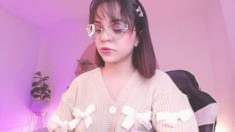 C L A R A online show from July 14, 2:49 am
