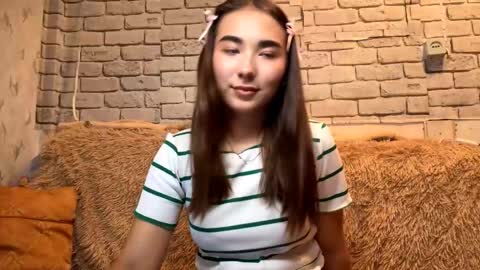 Snapshot of claribelatienza chatting on September 13, 11:51 am Yuna online show from September 13, 11:51 am
