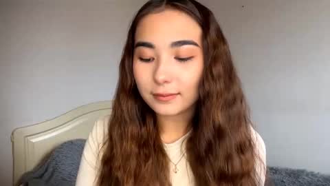 Snapshot of claribelatienza chatting on September 21, 7:18 am Yuna online show from September 21, 7:18 am