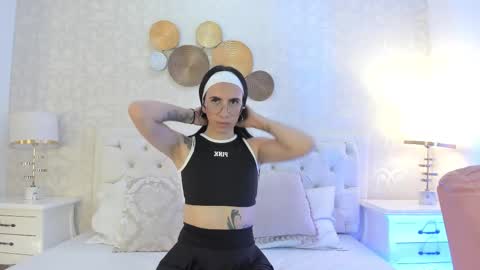 Snapshot of clarisse28 chatting on March 7, 6:43 pm Mistress Clarisse online show from March 7, 6:43 pm