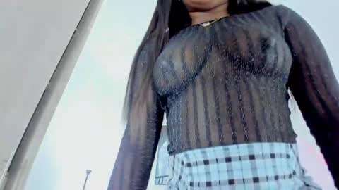 claudia198820 online show from May 9, 4:20 pm