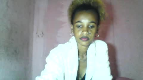 claudianne online show from July 25, 5:47 am