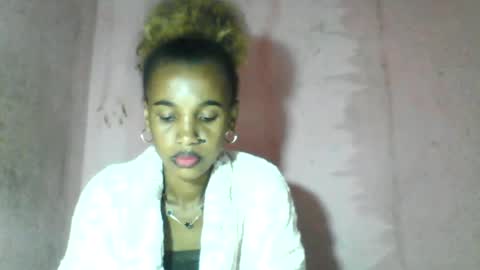 claudianne online show from June 24, 7:57 pm