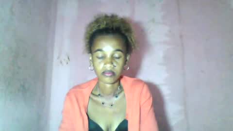 claudianne online show from July 28, 6:20 pm