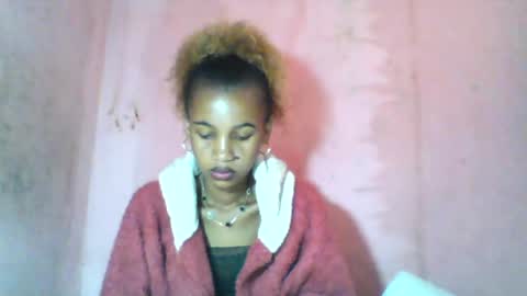 claudianne online show from June 18, 5:20 am