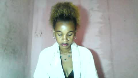 claudianne online show from July 27, 5:59 am