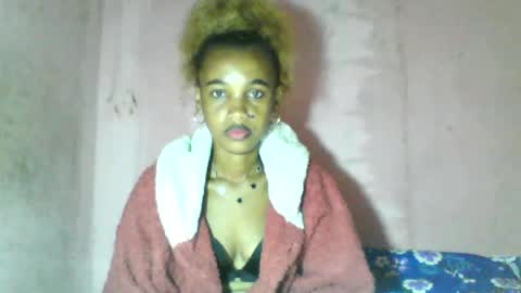 claudianne online show from July 14, 4:17 am