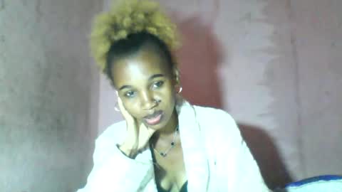 claudianne online show from July 7, 7:23 am