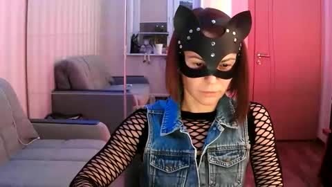 cleo_catra online show from October 23, 7:09 pm