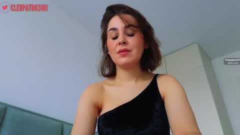 Cleopatra online show from July 29, 8:47 am