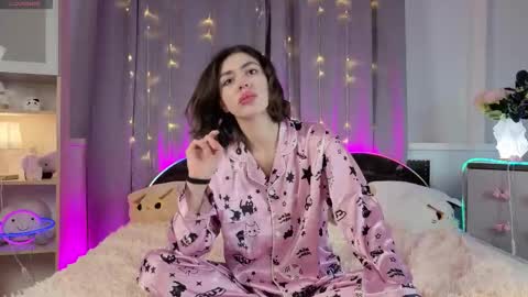 Cleo online show from November 5, 10:31 am