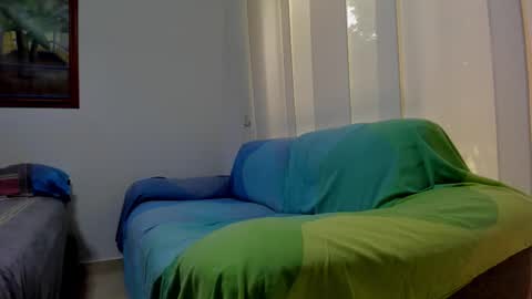 cleowhite_ online show from October 22, 6:57 pm