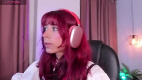 Cloe online show from March 5, 12:00 pm