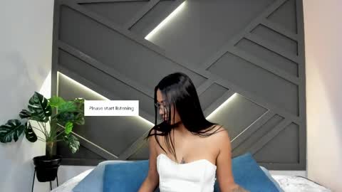Snapshot of cloe_palmeer chatting on February 7, 8:20 pm cloe_palmeer online show from February 7, 8:20 pm