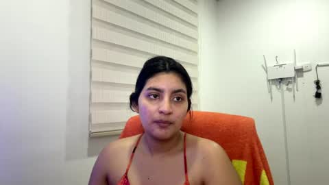 cloe small online show from July 10, 9:10 am