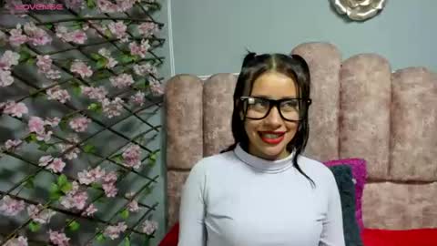 cloy_ks online show from June 23, 4:54 am