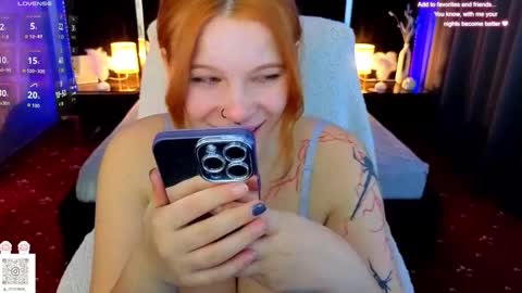Snapshot of clumsy_nana chatting on October 19, 8:00 pm clumsy_nana online show from October 19, 8:00 pm