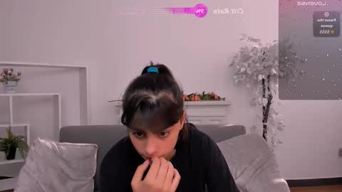 Snapshot of cocoa_sins chatting on September 9, 5:51 am Olivia online show from September 9, 5:51 am
