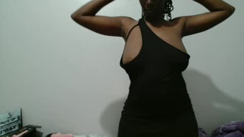 Snapshot of cocoalush9819 chatting on October 12, 8:55 pm cocoalush9819 online show from October 12, 8:55 pm