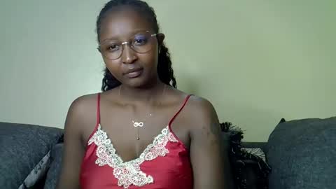 Coco online show from March 18, 6:13 pm