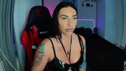 Snapshot of cokeyspeed69 chatting on February 23, 11:15 am Ur goddess Nikki online show from February 23, 11:15 am