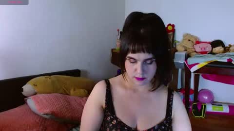 Collette online show from July 14, 2:16 am