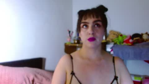 Collette online show from June 17, 6:59 am