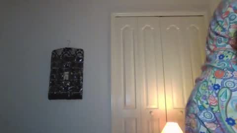 comeback pussy online show from March 8, 3:54 am