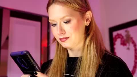 Ginger The Cringer online show from November 4, 12:21 pm