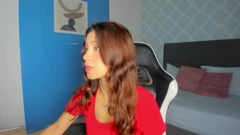 Snapshot of cora22_ chatting on September 30, 12:22 pm CORA online show from September 30, 12:22 pm