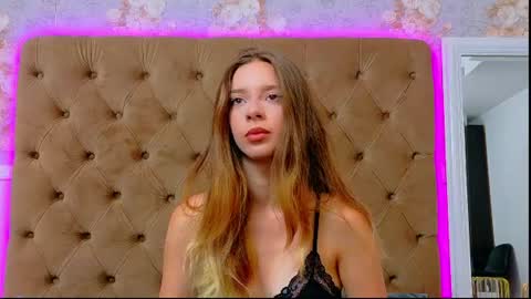 CoraVex online show from June 19, 4:28 am