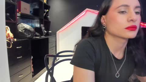 Snapshot of coral_gibson chatting on September 23, 12:58 pm Coral online show from September 23, 12:58 pm